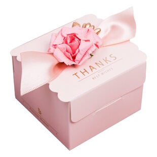 Beautiful pink wedding candy box carton box hand gift open square candy box gift box wholesale