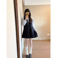 学院风MIU系甜美背带连衣裙女秋季设计感小众显瘦百褶短裙两件套