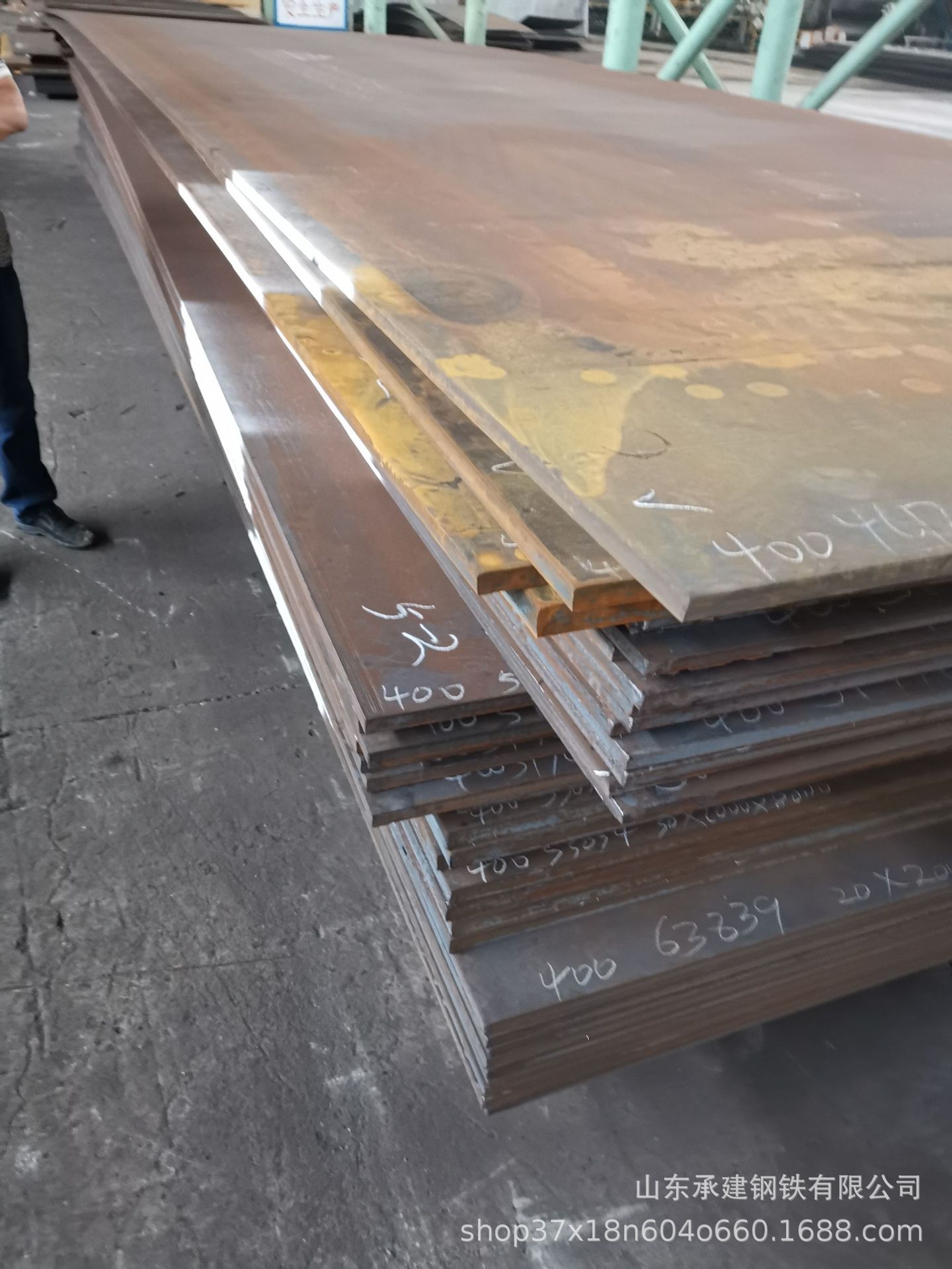 新余NM400耐磨钢板优惠 新到涟钢原厂质保NM400耐磨板量大九折