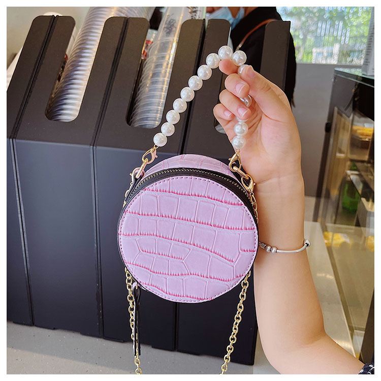 Fashion Pearl Chain Decor Children's Shoulder Bag display picture 26