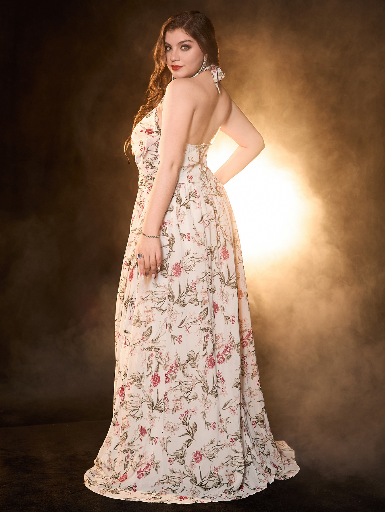 Vestido de talla grande, vestido de noche, vestido largo con estampado de tirantes, vestido sexy con cuello halter, nuevo vestido francés europeo y americano image 5