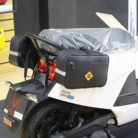 自行车包;骑行手套;摩托安全用品