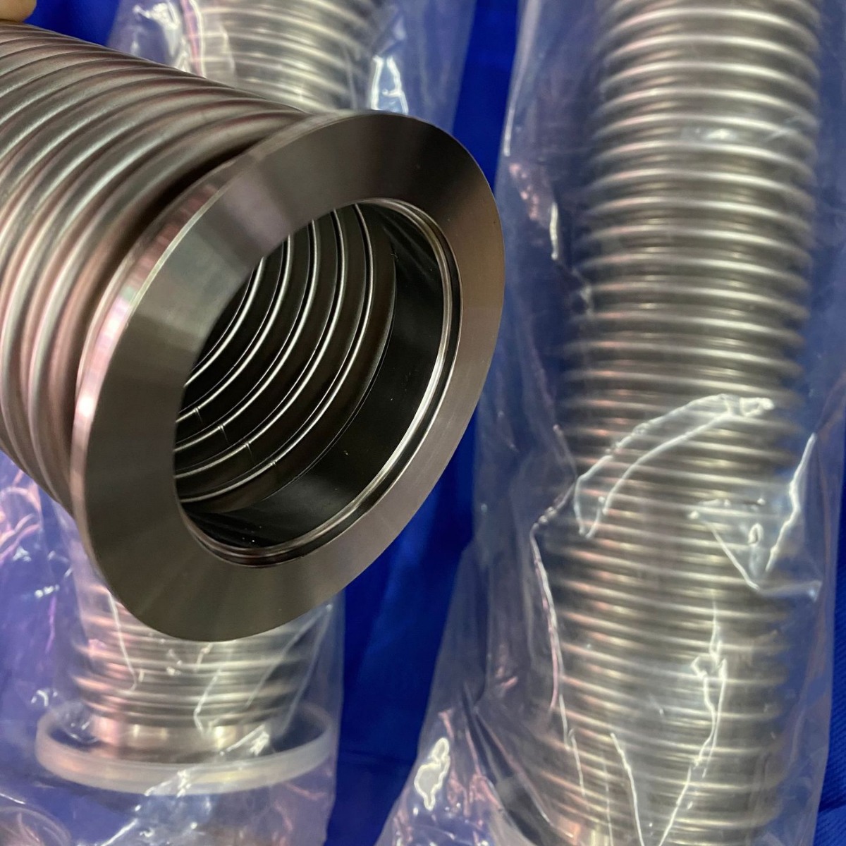 KF304不锈钢真空波纹管 KF快装法兰波纹管 KF25*100mm氦气已检漏