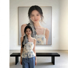 韩系碎花蕾丝拼接吊带背心女夏季海边度假风收腰显瘦独特绝美上衣