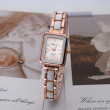 手表女士仿陶瓷表带时尚个性潮流外贸款手链石英腕表高级感轻奢风