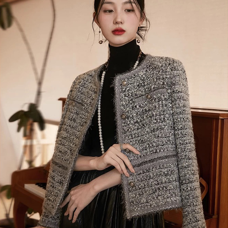 秋冬新款2025年重工编织小香风粗花呢短外套女士上衣|undefined
