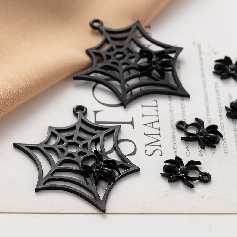 Cross-border Halloween black spider web alloy jewelry accessories exaggerated necklace earrings diy pendant spot wholesale Cross-border Halloween black spider web alloy jewelry accessories exaggerated necklace earrings diy pendant spot wholesale