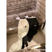 现货~小香家2026双C刺绣黑白轻薄透气垂感松紧腰夏季新款百搭神裤