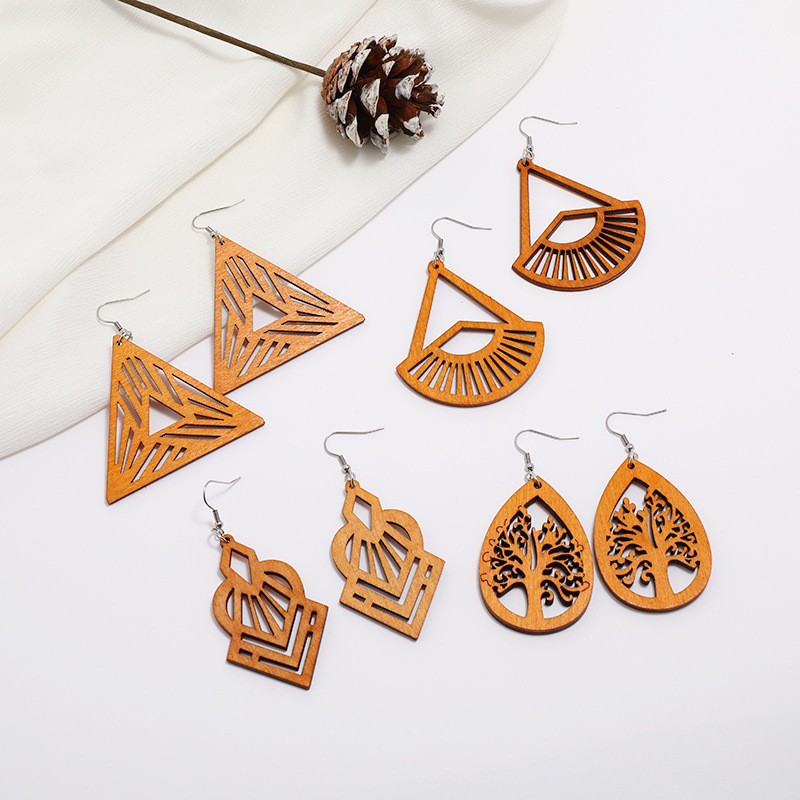New Wooden Earrings Fashion Exaggerated Personality Hollow Geometric Coffee Color Wood Earrings Wholesale display picture 17