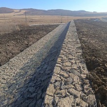 石笼网箱固滨笼镀锌铁丝网河道挡土墙格宾雷诺护垫