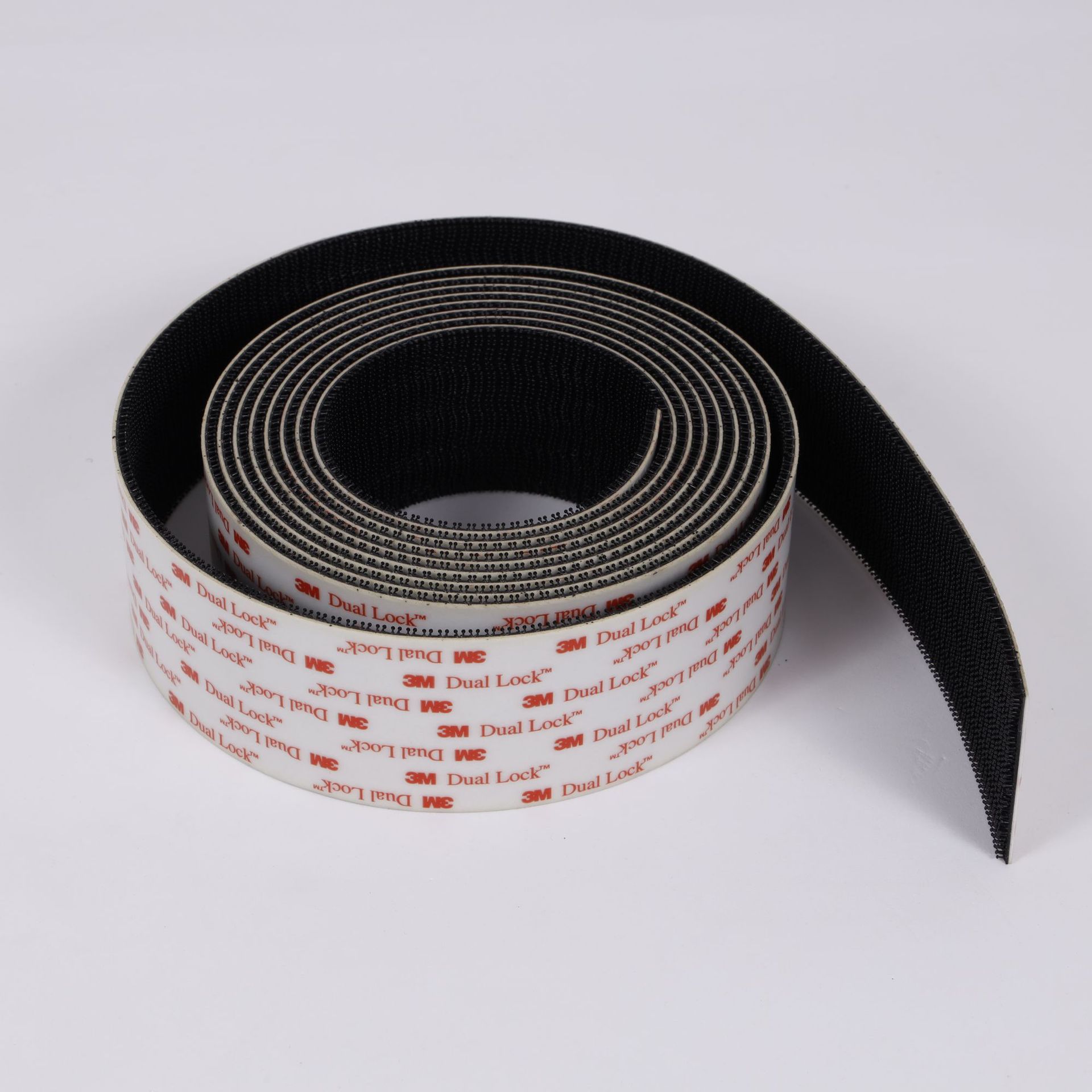 厂家直供3M背胶魔术贴 子母贴固定粘扣 汽车避光垫遮阳板用魔术扣