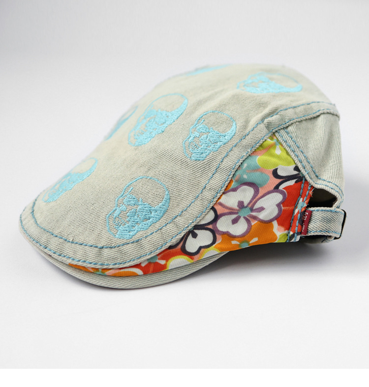 Unisex Hip-hop Retro Streetwear Flower Skull Embroidery Curved Eaves Beret Hat display picture 3