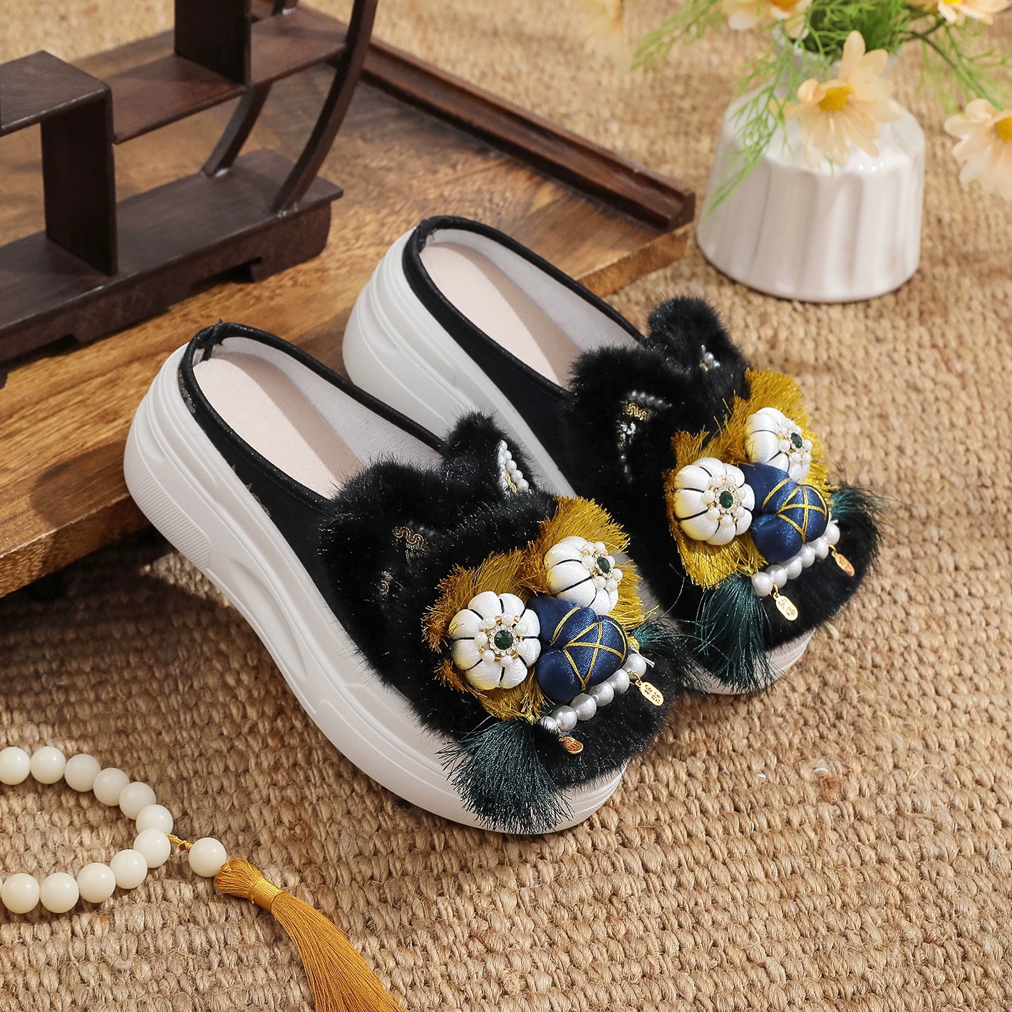 060-1 Туфли на толстой подошве для взрослых головы тигра новый национальный прилив ретро национальный стиль плоский стиль женские тапочки национальный прилив милый