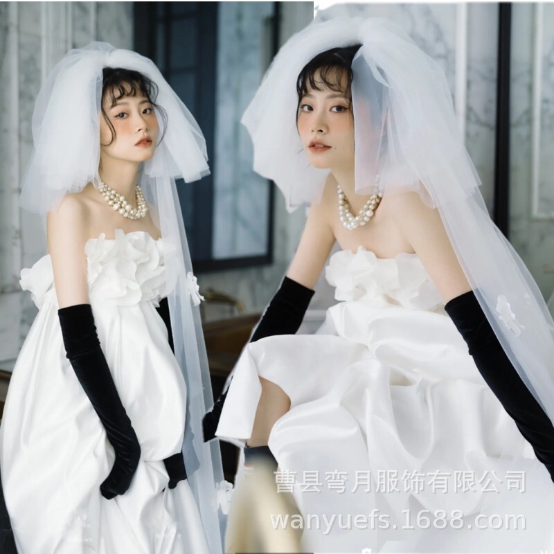French Retro Satin Bridal Wedding Dress Morning Robe Strapless off-shoulder Pregnant Women Light Wedding Dress Photography Clothing