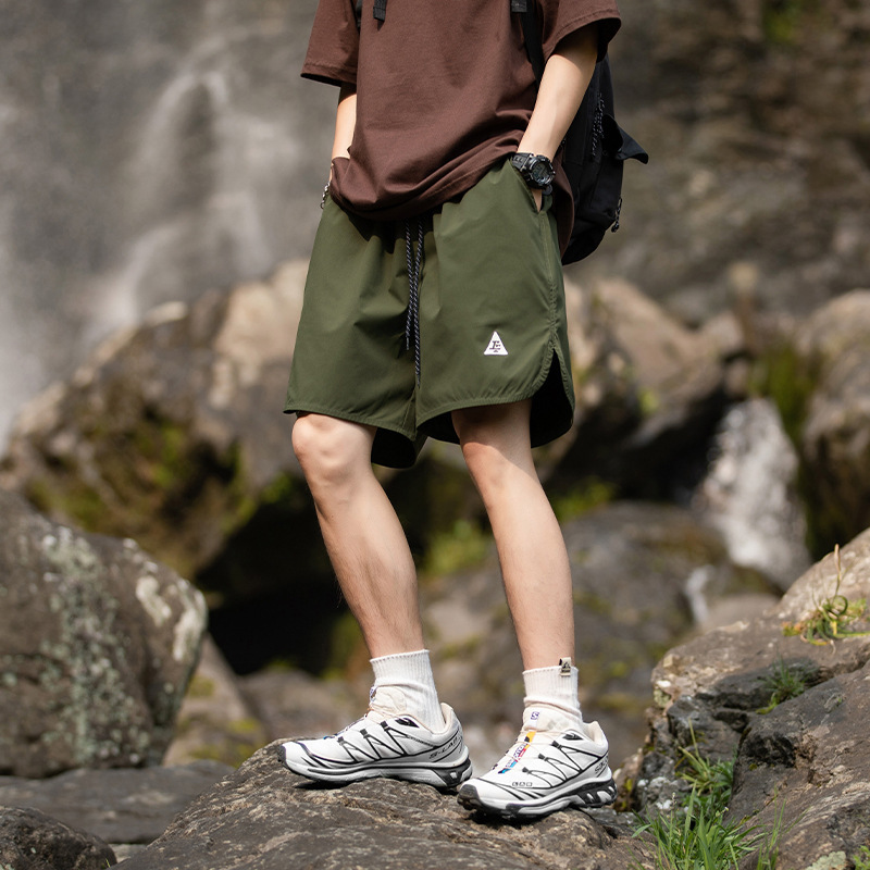 Bermuda Shorts with Arc Hem Design, New Summer Style with Triangle Logo Embroidery, Workwear Five-Point Shorts