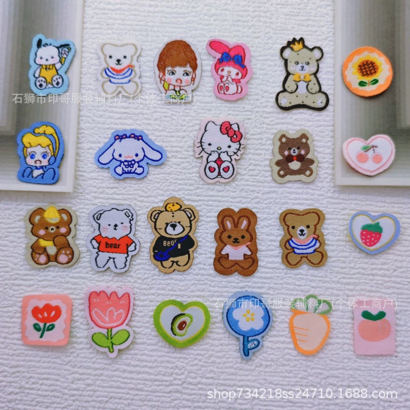 Милая мини-этикетка, красочная мультяшная нашивка для одежды, самоклеящаяся тканевая наклейка для маленьких собак и домашних животных ручной работы.