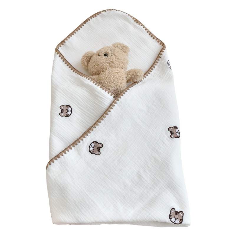 Newborn baby cotton quilt 0-12month baby spring and autumn gauze embroidery quilt swaddling baby bag single wrap towel