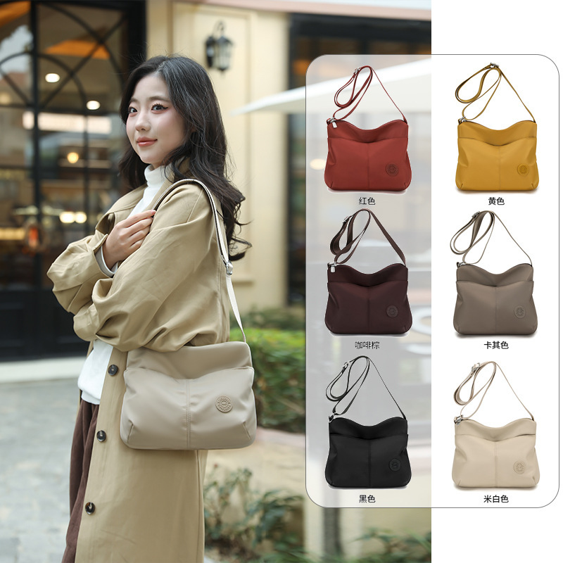 Autumn and Winter New 2025 Casual Commuter Shoulder Bag Weekend Travel Crossbody Armpit Bag Women's Nylon Bag Wholesale Autumn and Winter New 2025 Casual Commuter Shoulder Bag Weekend Travel Crossbody Armpit Bag Women's Nylon Bag Wholesale