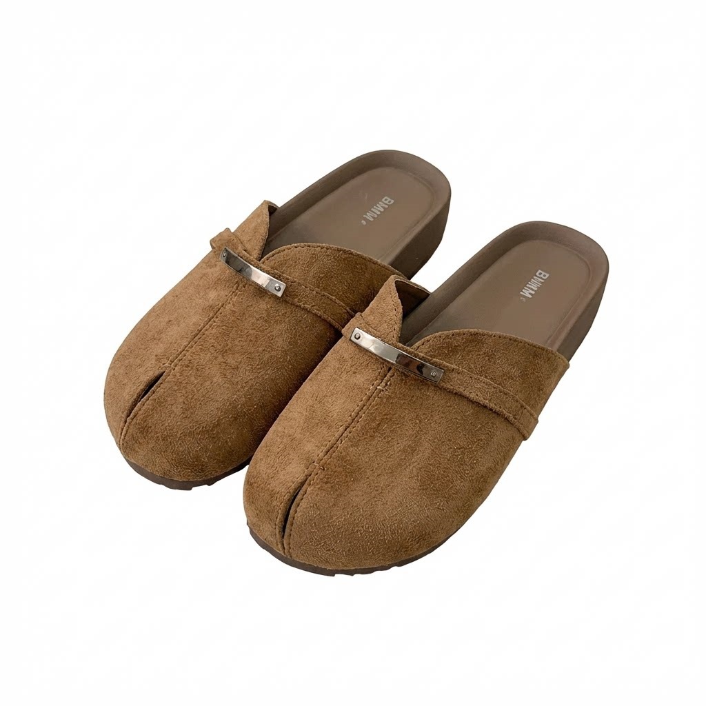 Mueller zapatos de mujer 2026 nuevos zapatillas de veludo de verano hebilla de metal zapatillas casuales de mujer zapatillas de ropa exterior