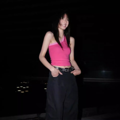 Tight one-shoulder vest, white/black/rose red contrasting with pink/oatmeal contrasting with army green/dark gray contrasting with black, slim slanted shoulder top