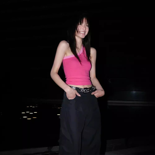 Tight one-shoulder vest, white/black/rose red contrasting with pink/oatmeal contrasting with army green/dark gray contrasting with black, slim slanted shoulder top