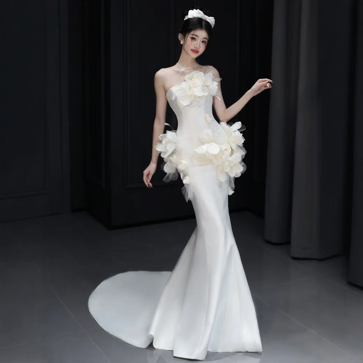 Strapless Light Wedding Dress 2025 New Three-dimensional Flower Bride Fishtail Welcome Dress Mori Super Fairy Dream Out-of-the-way Yarn