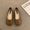 Y1799-2 brown