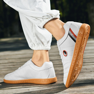 Martial Arts Kung Fu Tai Chi Sports Shoes for Women Chenjiagou Tai Chi Shoes Soft Cowhide Tendon Sole Practice Shoes Genuine Leather Shoes for Men