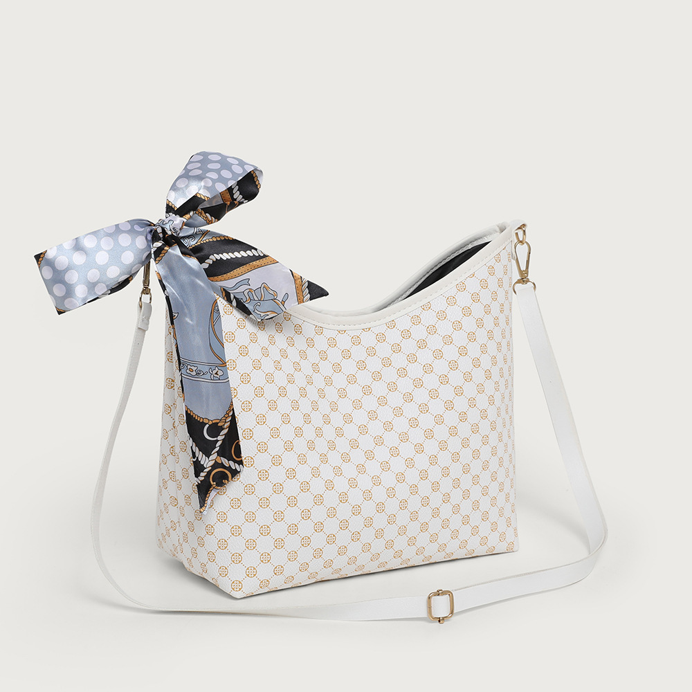 Bolso de moda transfronterizo de gran capacidad 2025, nuevo retro retro flor de un hombro mochila, bolso de mano de alta calidad