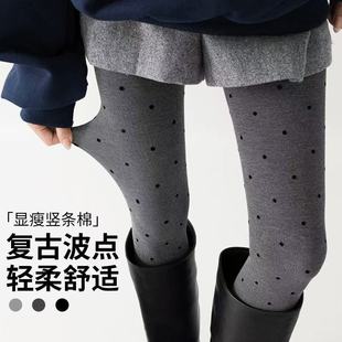 ���Q�l�y����ɫ���cֲ�q�Bѝ�m�z�mŮ�⴩�Ӻ��ɫ�������ȴ���m