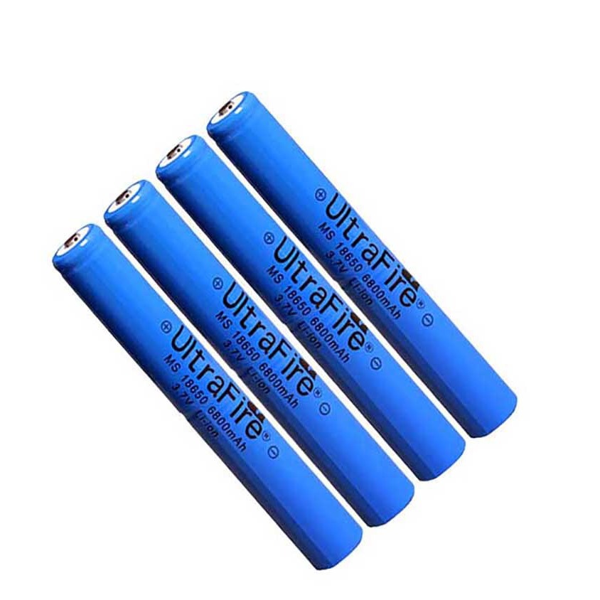 Fuerte linterna de luz 18650 alargado 2 paralelo batería de litio de gran capacidad recargable 3.7v4.2V batería