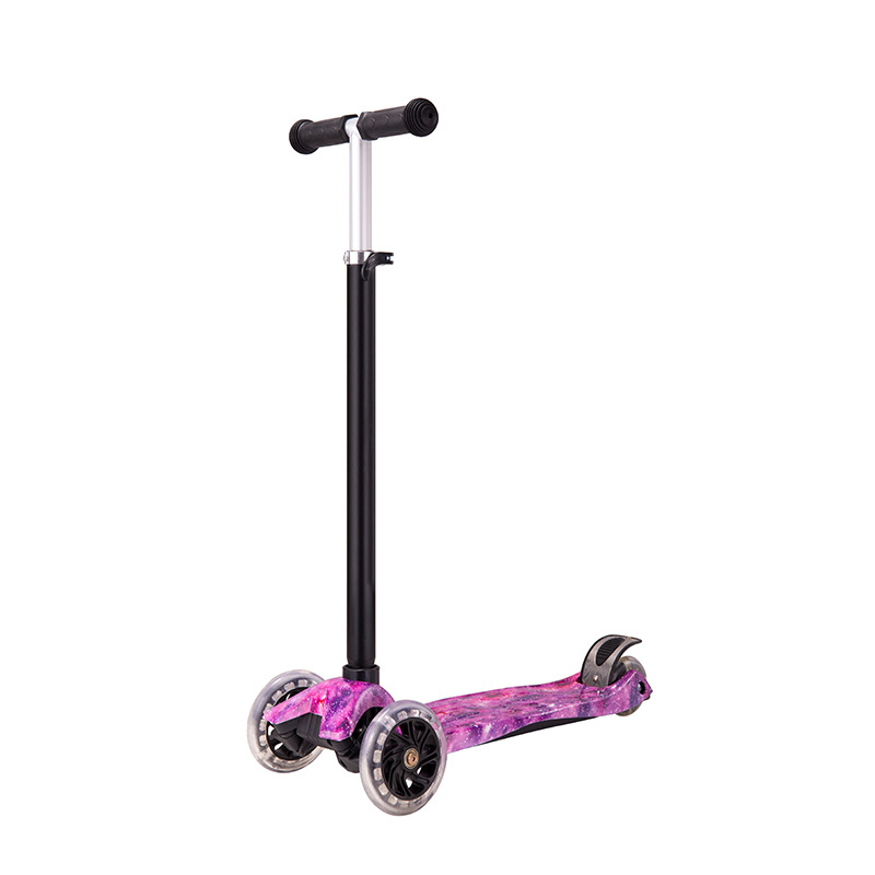 New children's scooter 3-6-8 years old high scooter children's four-wheel flash stroller wholesale