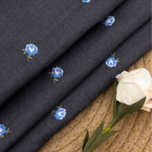 �S��ֱ���ڻ��pɫС�黨�̽����b��б�y���� Ů�b���b�L������