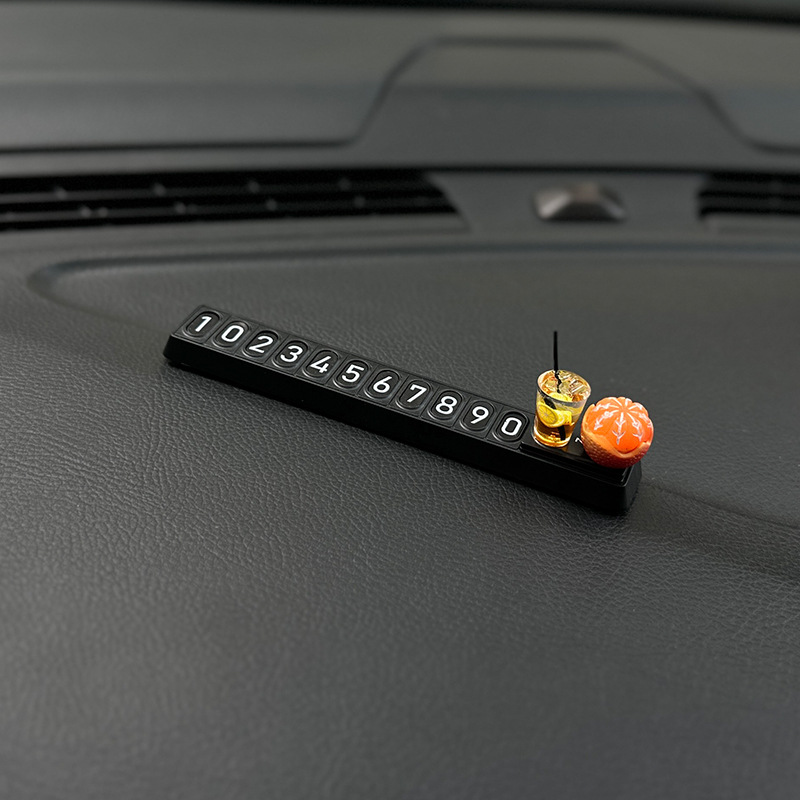 Orange lemon tea + black long number plate