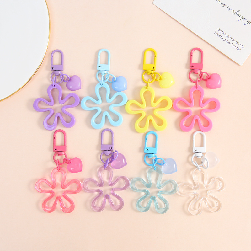 New Dopamine Large Hollow Flower Keychain Small Peach Heart Accessories Women's Bag Pendant DIY Handmade Materials