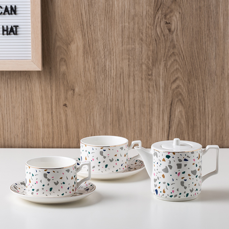 Juego de té nórdico tetera taza de agua conjunto de taza de agua simple juego de taza de té de cerámica traje sala de estar taza del hogar