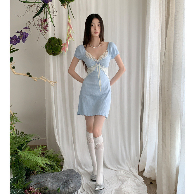 法式田园风少女感软糯百搭蓝色针织连衣裙