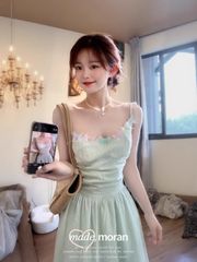 2025新款法式绝美吊带连衣裙子女夏季小个子海边度假气质仙女长裙