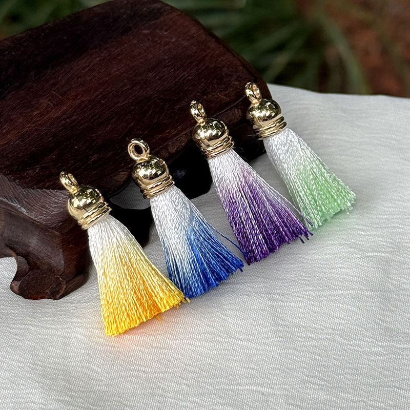 3CM金属圆帽渐变小流苏穗子儿童服装发饰U盘书签吊穗配件吊坠批发