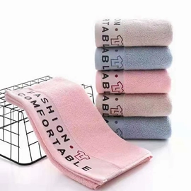 毛巾;浴巾、沙滩巾;方巾、中巾