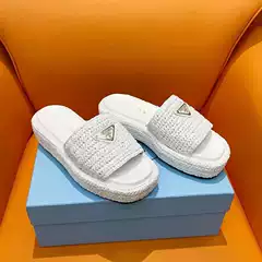 2024 New P Brand Thick Sole Woven One-Strap Sandals Women Summer Straw Platform Sandals Genuine Leather Women's Outdoor Wear