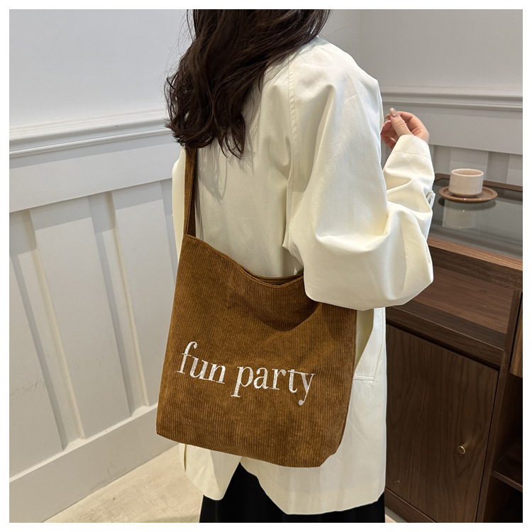 Simple hand-held corduroy large-capacity daily casual work single-shoulder bag, niche tote bag, fashionable canvas bag undefined
