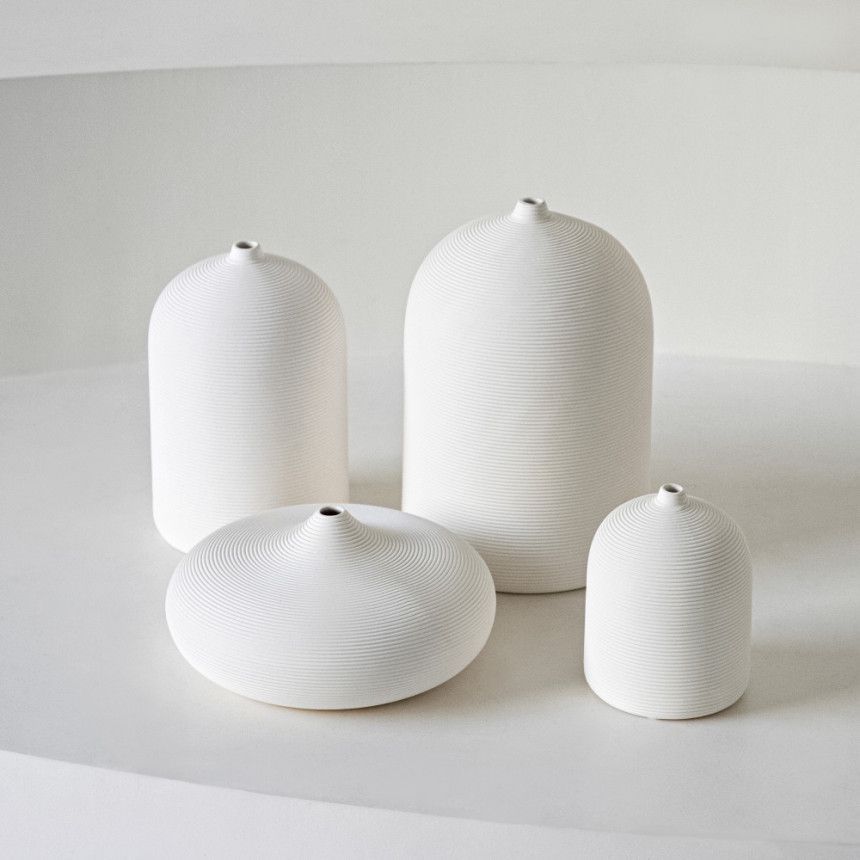 Ins adornos de jarrón de cerámica simple blanca Wabi-Jifeng decoraciones creativas sala de estar arreglo floral seco flor de boca fina