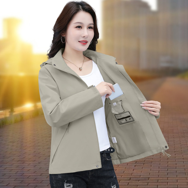 Windproof and Waterproof Outdoor Jacket for Women 2026 Spring New Style Mom's Loose Large Size Casual Versatile Jacket