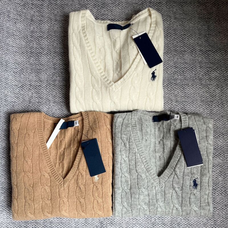 High-Quality, Scanable Qr Code, Raffia Pony V-Neck Wool Sweater, Cable Knit Top, 80% Wool, 20% Cashmere, Slimming and Versatile High-Quality, Scanable Qr Code, Raffia Pony V-Neck Wool Sweater, Cable Knit Top, 80% Wool, 20% Cashmere, Slimming and Versatile