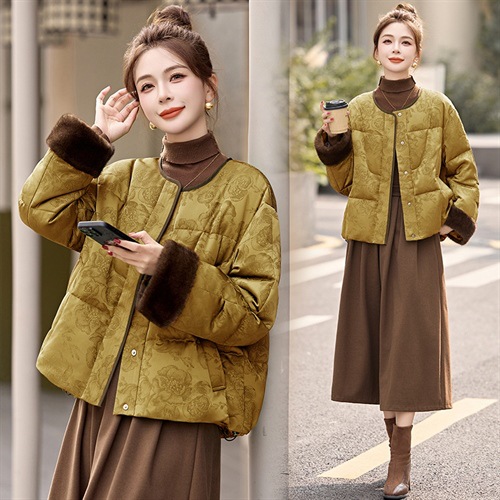 노블 옐로우