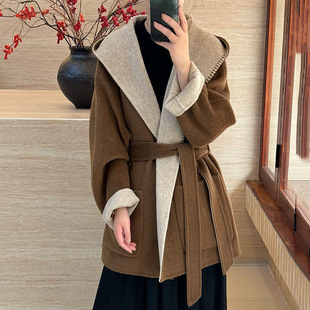 2025�ﶬ�¿�Ů�߼��OӋ�����L���p����ë�����Bñ���Ƀ��洩����