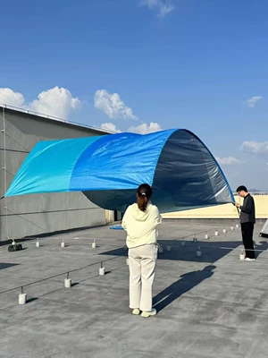 Outdoor Silver-Coated Beach Canopy: Avtomobil yan çətirləri