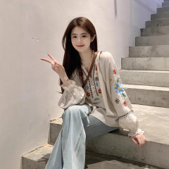 早秋绝美漂亮茶里茶气别致上衣多巴胺印花白色亚麻V领衬衫女2025