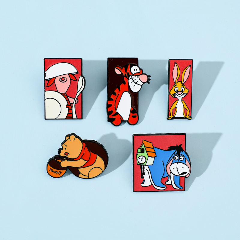 Cartoon Personality Cute Winnie the Pooh and Tigger Metal Badge Versatile Clothes Backpack Alloy Brooch Accessories